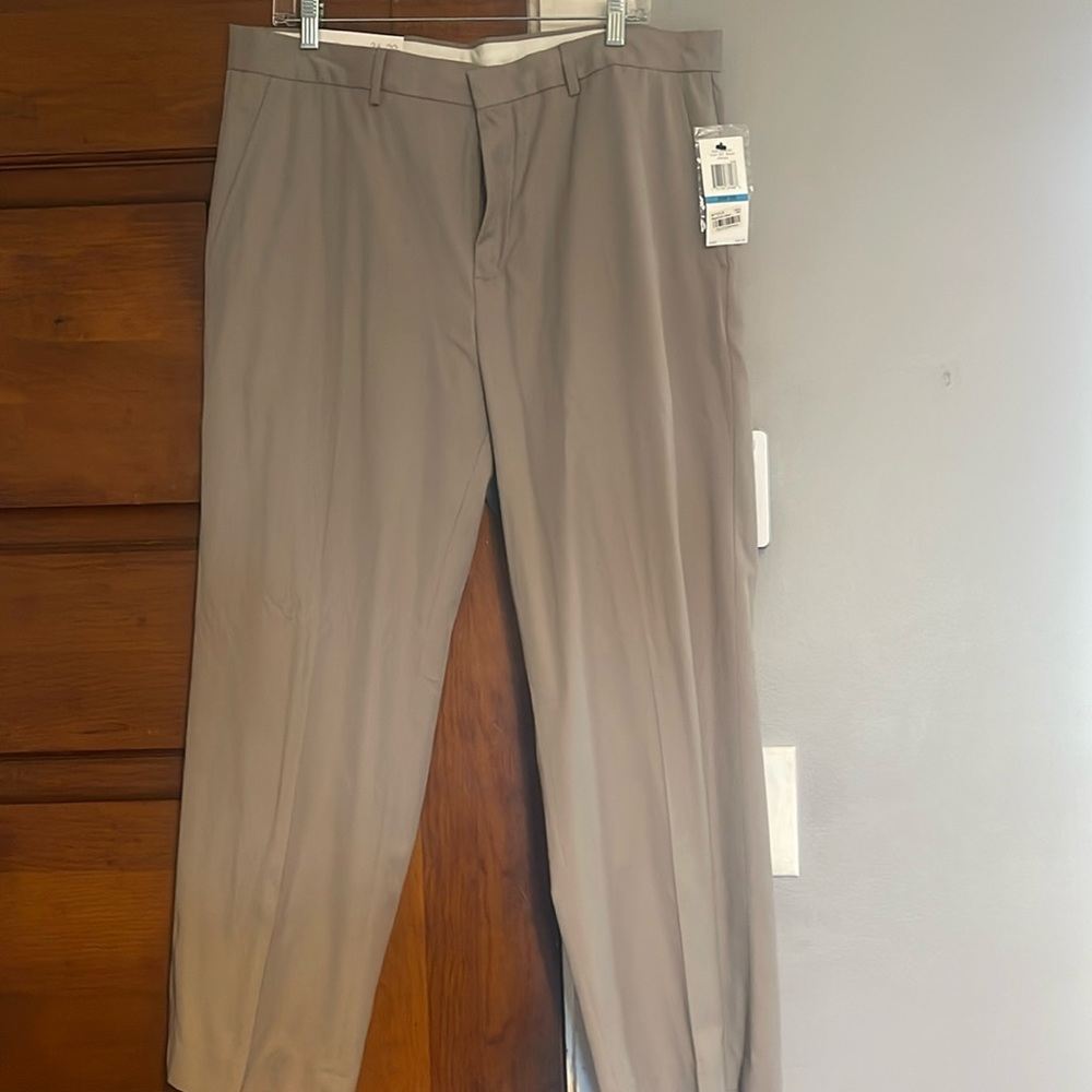 Men’s Calvin Klein dress pants